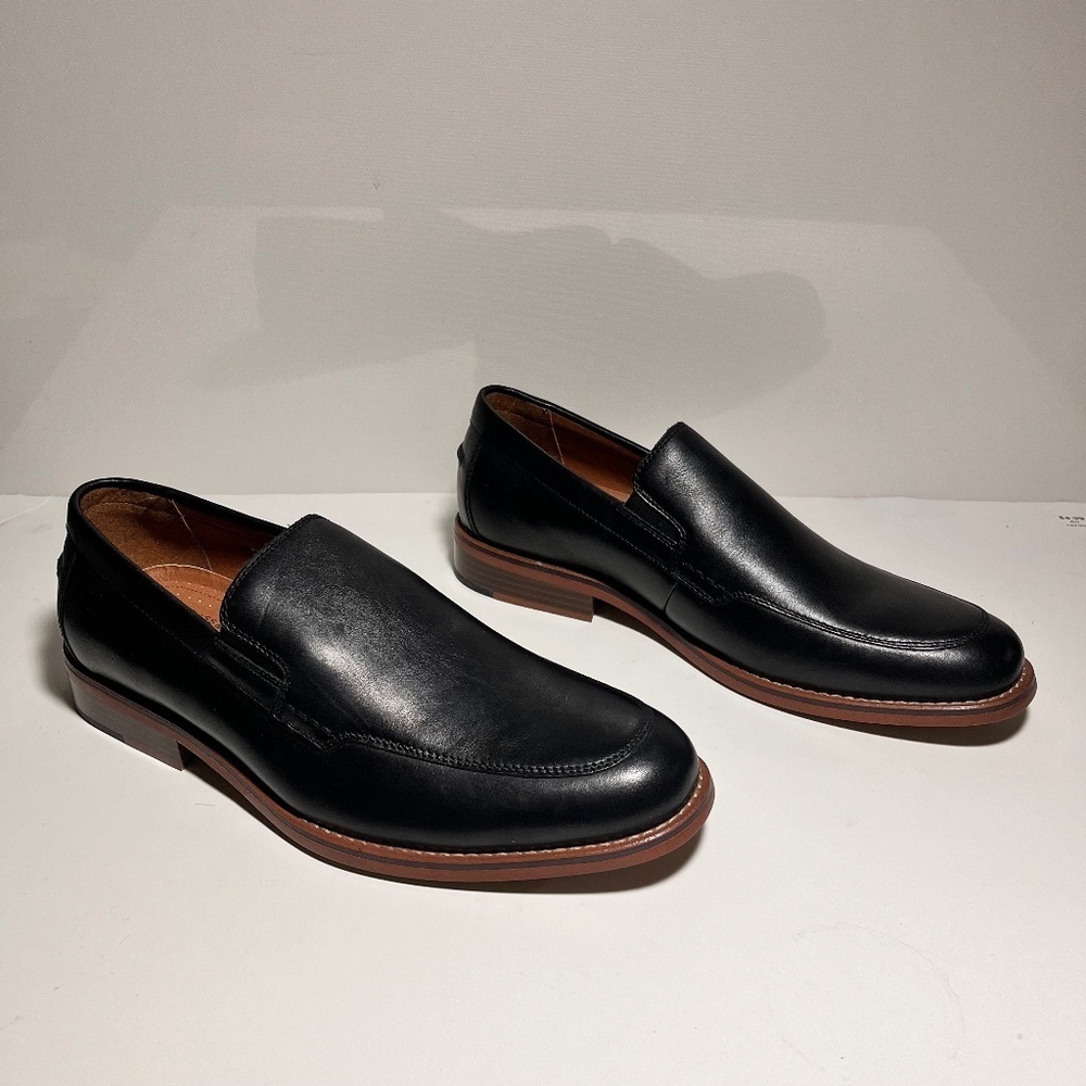 G.H. Bass & Co. Baxter Light Leather Slip-On Shoes - Picture 1 of 9